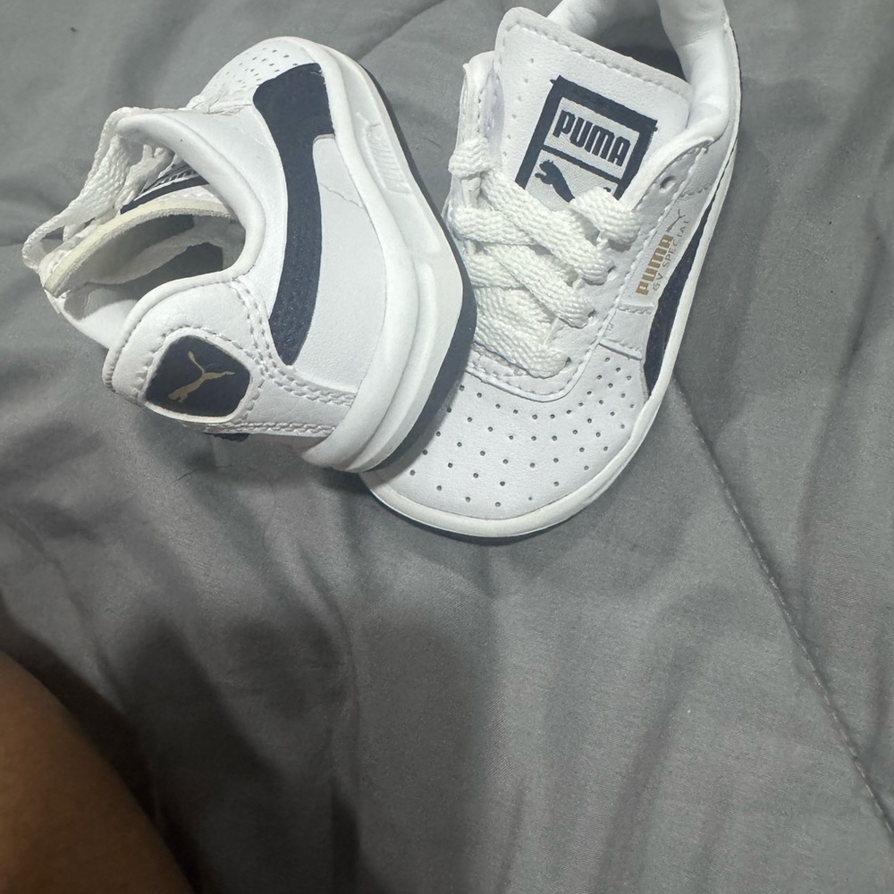 Puma Kids White and Black Sneakers